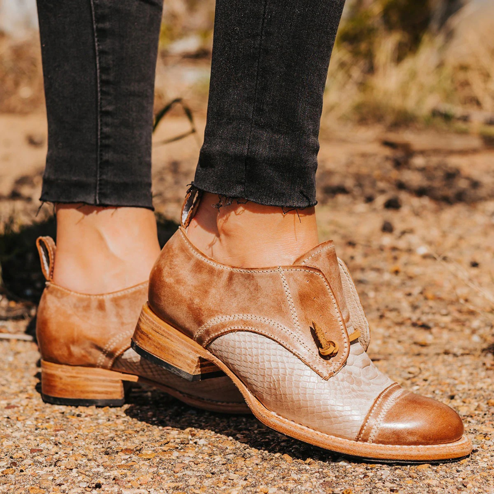 Brenda – Orthopedic Leather Shoes